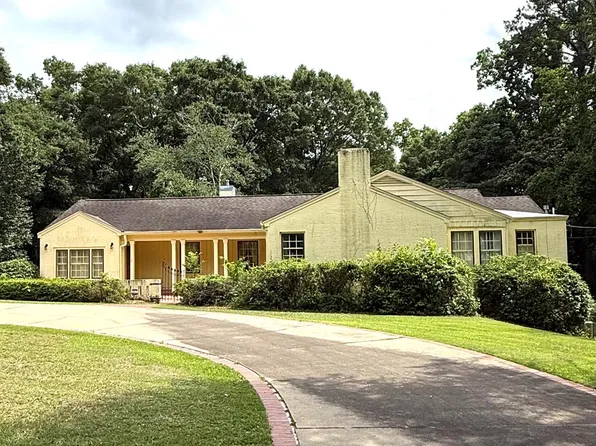 424 W College St, Troy, AL 36081