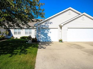 1735 S Albany Pl, Decatur, IL 62521