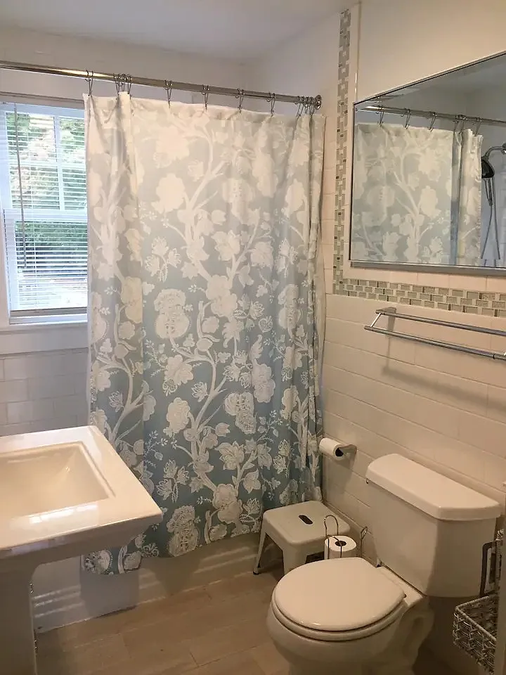 N William St, Vineyard Haven — Photo 3