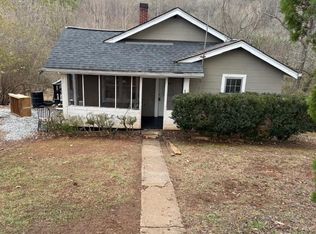 158 Cherry St, Franklin, NC 28734