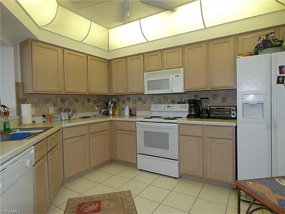 3rd image of 4191 Bay Beach Ln APT 241