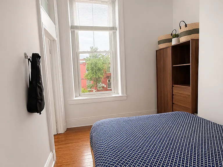 1901 E Lombard St #4 — Photo 6