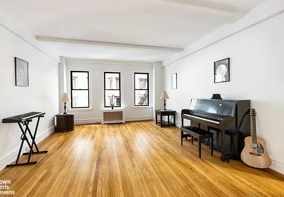2nd image of 150 W 55th St #5F
