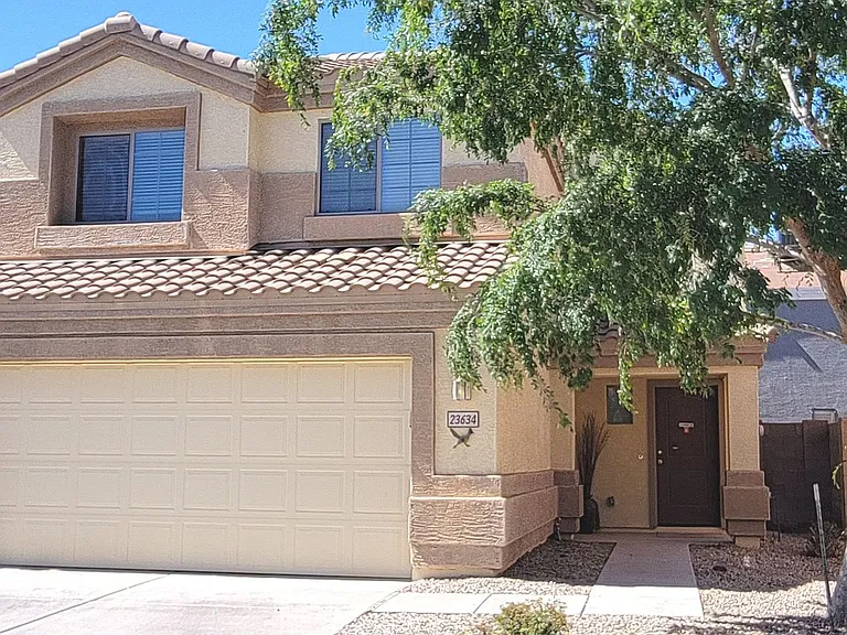 23634 N Desert Agave St — Photo 3