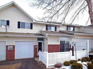 2822 Mallard Dr, Woodbury, MN 55125