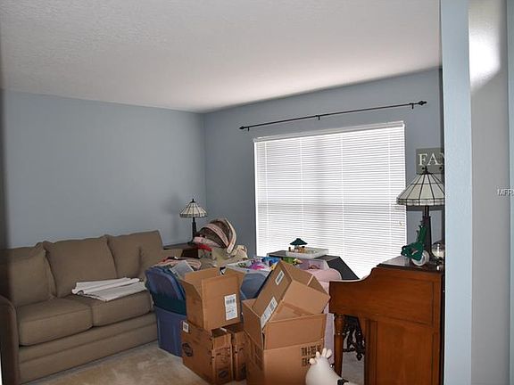 3rd image of 1326 Oak Woods Ct