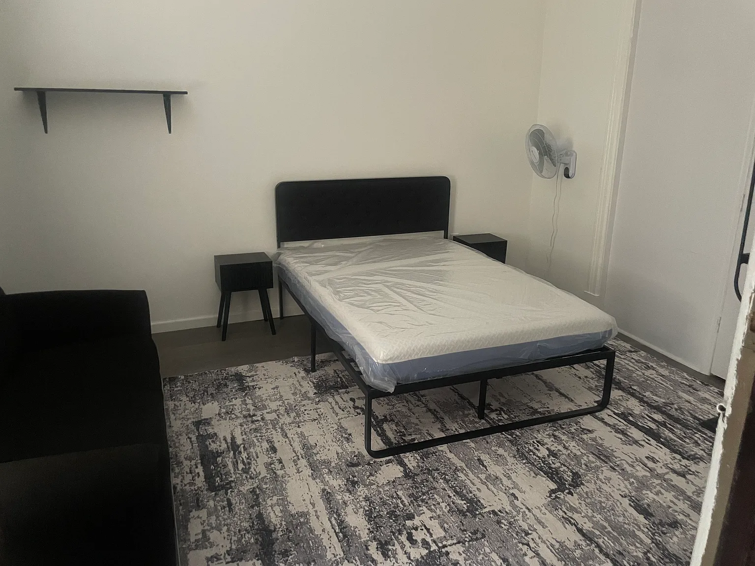 1 bed, 400 sqft, $700 — Photo 4