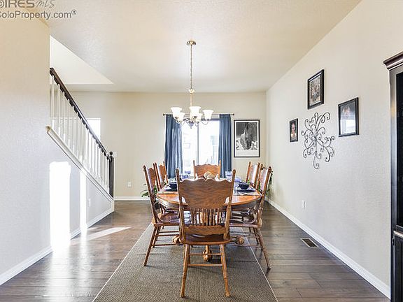 3rd image of 677 Dakota Way