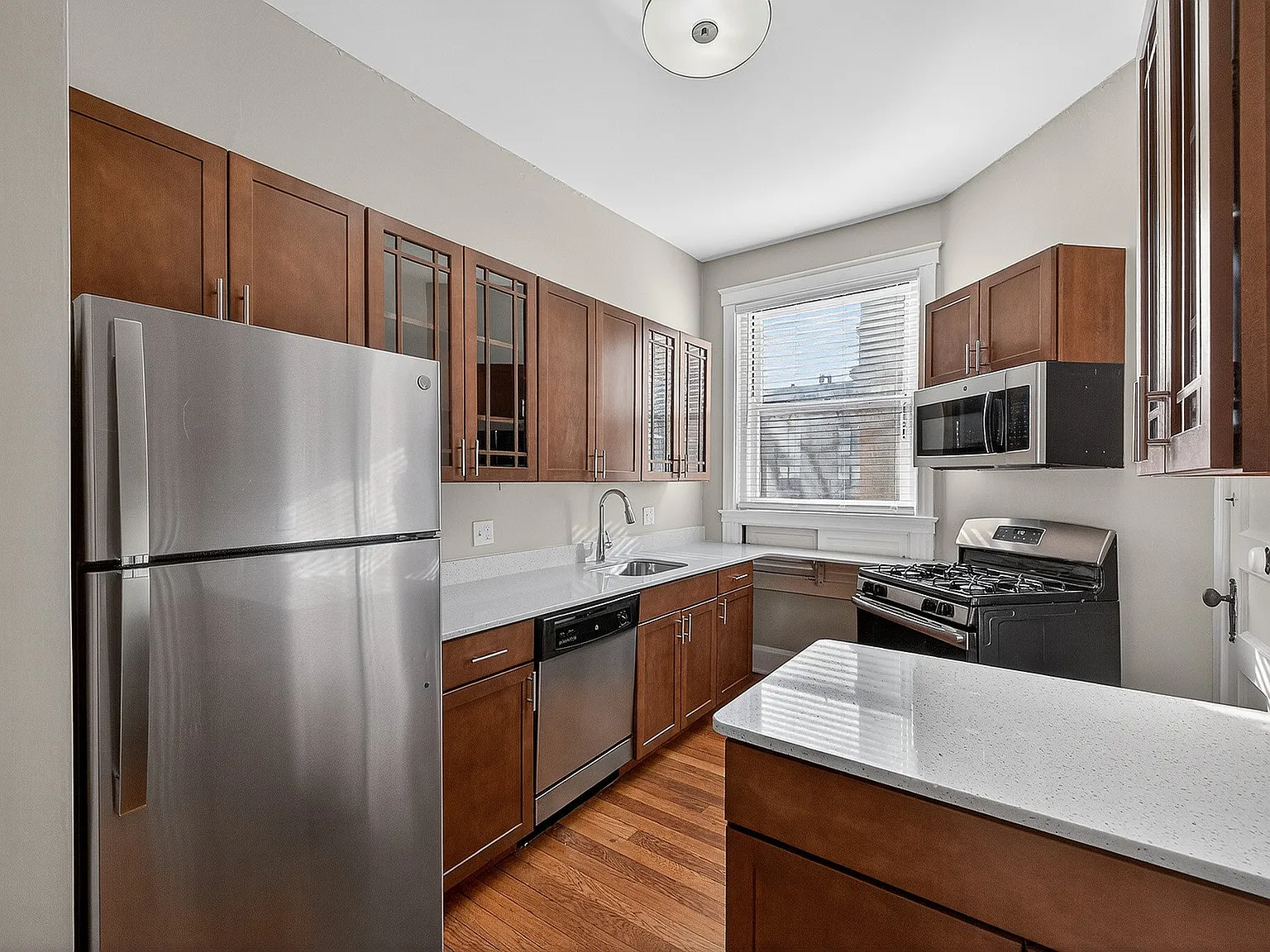 Clermont Condominiums — Photo 4