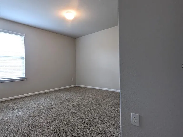 3518 Windham Way — Photo 9