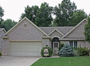 2071 Crystal Wood Trl, Flushing, MI 48433