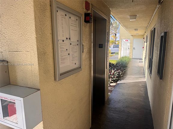 5th image of 3215 N Ocean Dr APT 302