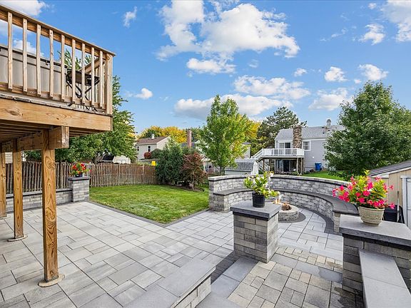 3rd image of 248 Ewell Ct