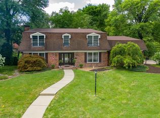 32 Ravenwood Cir, O'Fallon, IL
