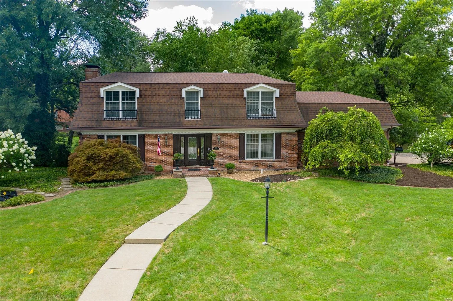 32 Ravenwood Cir photo 1