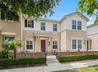 18 Fenix St, Mission Viejo, CA 92694