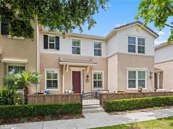 18 Fenix St, Mission Viejo, CA 92694