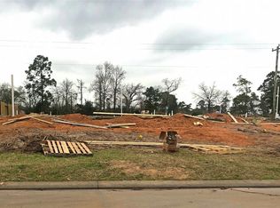 9011 Harley Claire St, Conroe, TX 77304