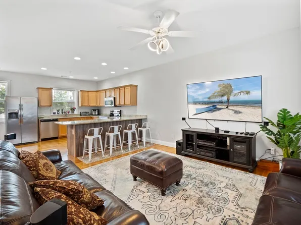 31-33 Ashland St #2, Haverhill, MA 01830