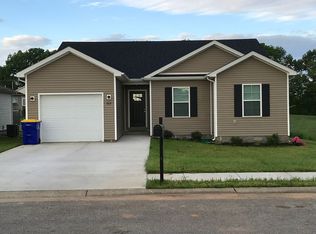 917 Sailor Ave, Bowling Green, KY 42103
