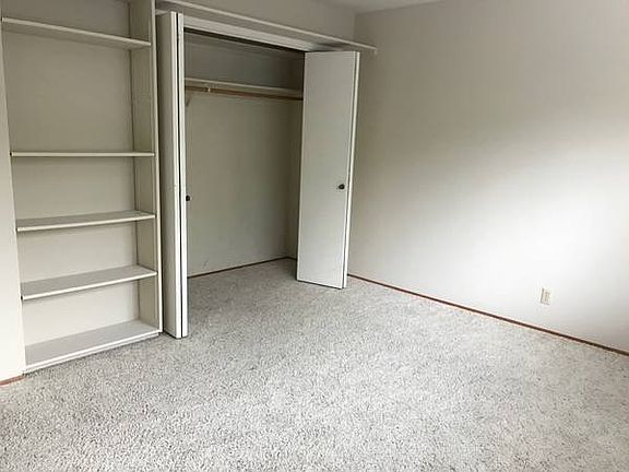 5th image of 14333 Saratoga Ave APT 17