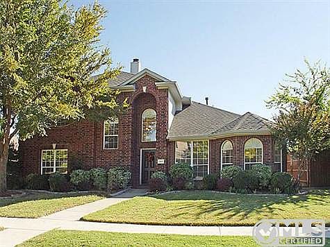 3rd image of 1317 Woodmoor Dr