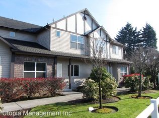 16729 NE Halsey St #10135649, Portland, OR 97230