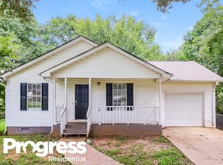 182 Orchard Rd, Rex, GA 30273