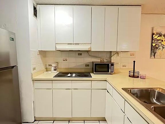 5th image of 5757 Avenida Isla Verde #203