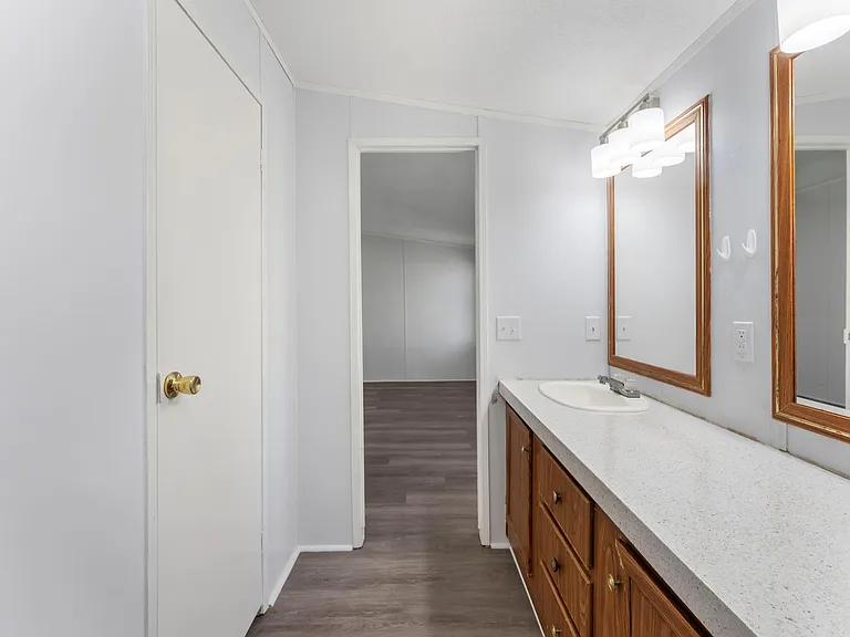 150 Pegasus Ct — Photo 28
