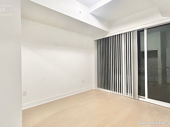 3rd image of 30 Shore Breeze Dr #822