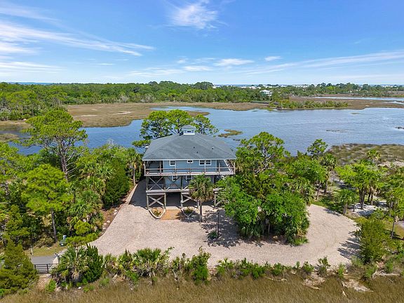 3rd image of 59 Carrol Dr