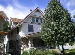 2716 Harrison St, Kansas City, MO 64109
