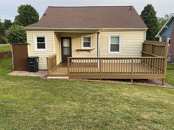 2nd image of 316 Warren Ave