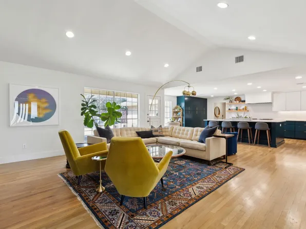 7208 Hunters Ridge Dr, Dallas, TX 75248