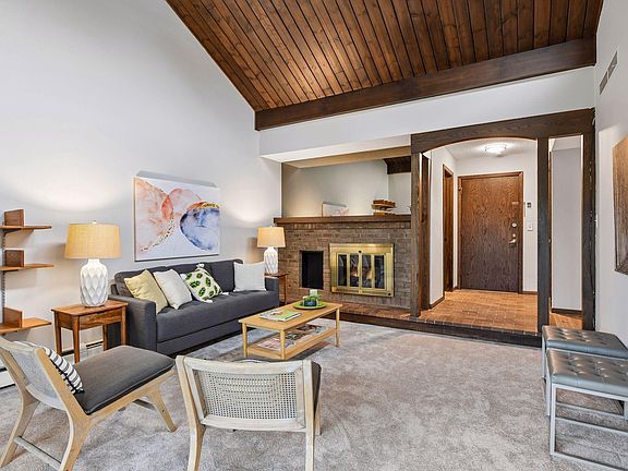 5th image of 6115 Lincoln Dr APT 353