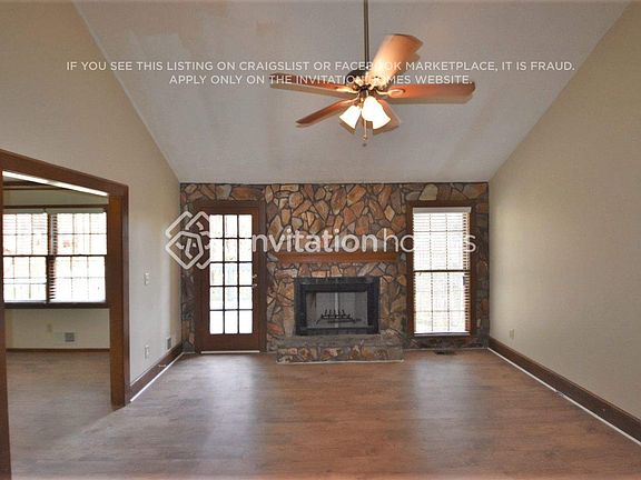 2nd image of 654 Oak Moss Dr