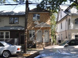 10955 153rd St, Jamaica, NY 11433