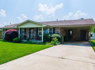 1106 Highland Ave, Muscle Shoals, AL 35661