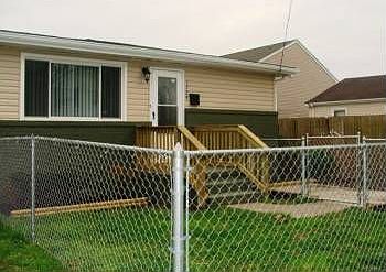 1st image of 1724 Selden Ave