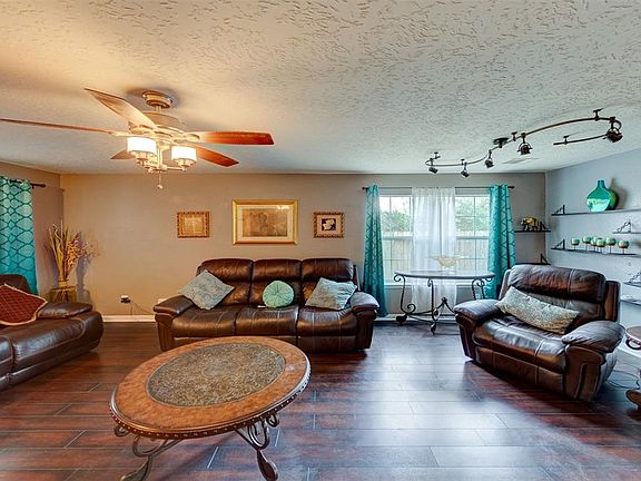 4th image of 4230 Deerbriar Run Dr
