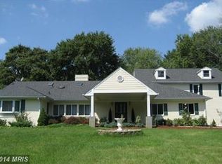 15300 Layhill Rd, Silver Spring, MD 20906