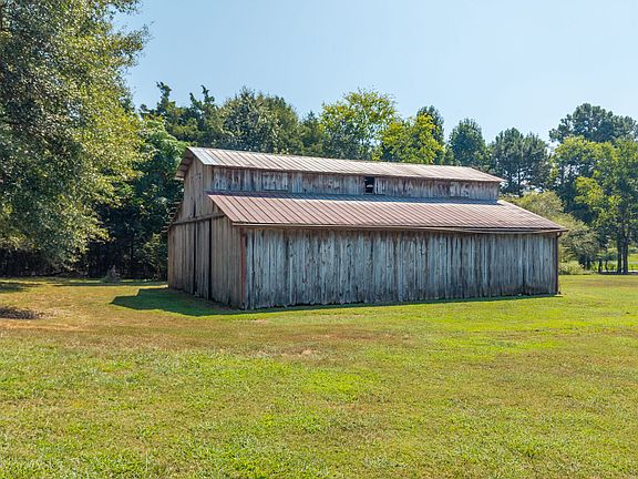 2nd image of 437 Goat Rd NW