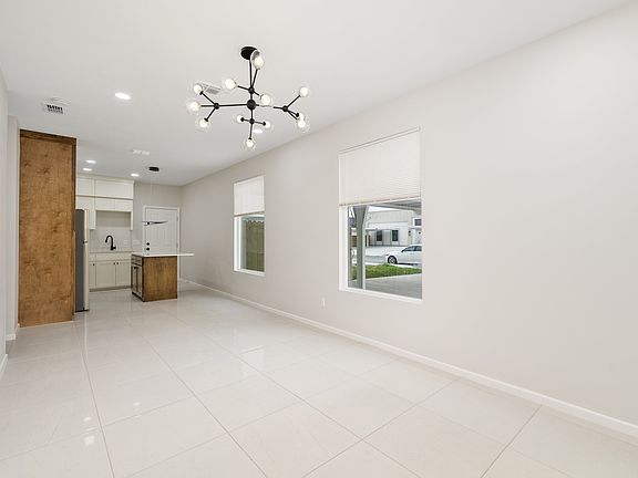 4th image of 3709 N Mezcal Dr #1