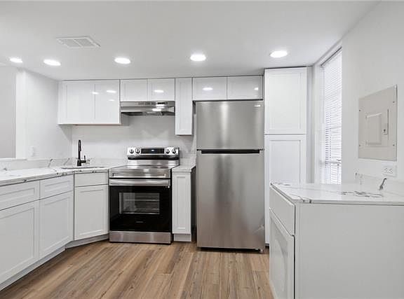 5th image of 2509 Giuffrias Ave APT 613
