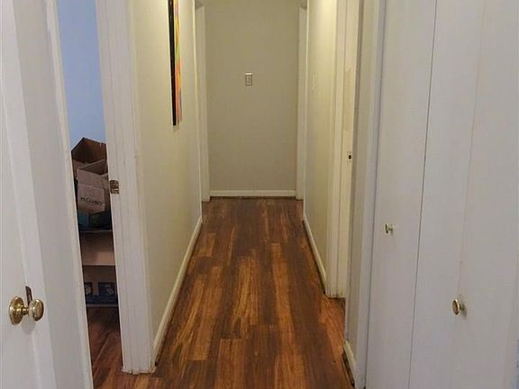 4th image of 2306 W 41st Ave