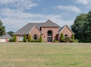 1788 Nesbit Rd, Nesbit, MS 38651