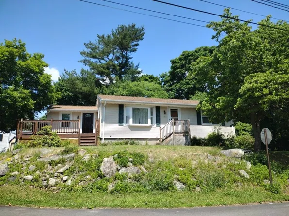109 Pequot Ave, Warwick, RI 02889
