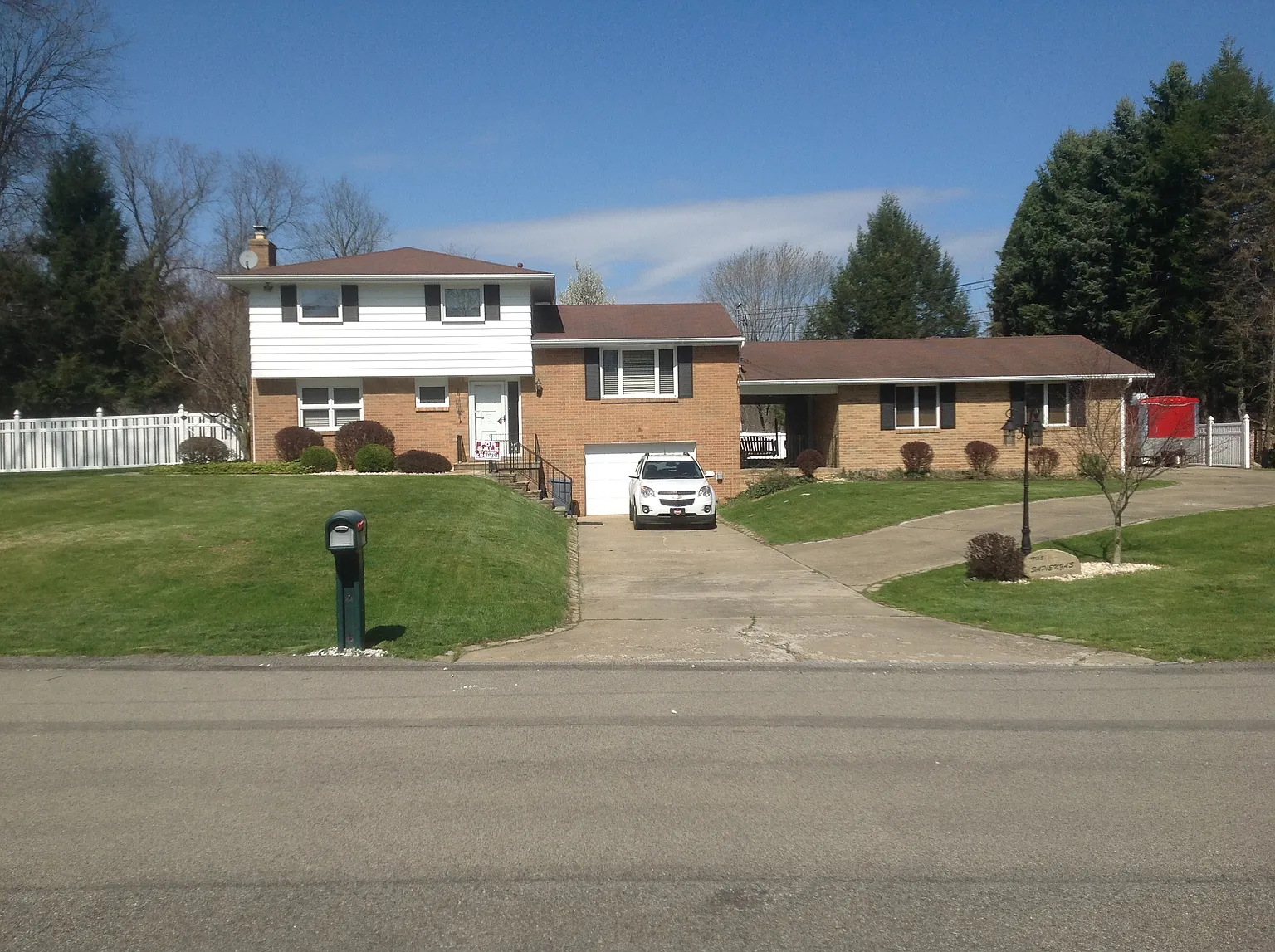 1510 Decker St photo 1