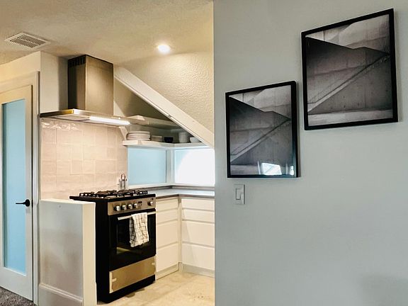 4th image of 2612 Colfax Ave S APT 2